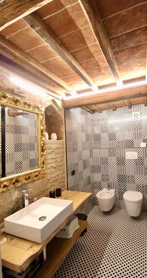Luxury Suite Apartment Angiolieri Siena Eksteriør billede