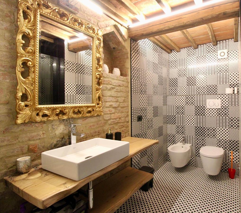 Luxury Suite Apartment Angiolieri Siena Eksteriør billede